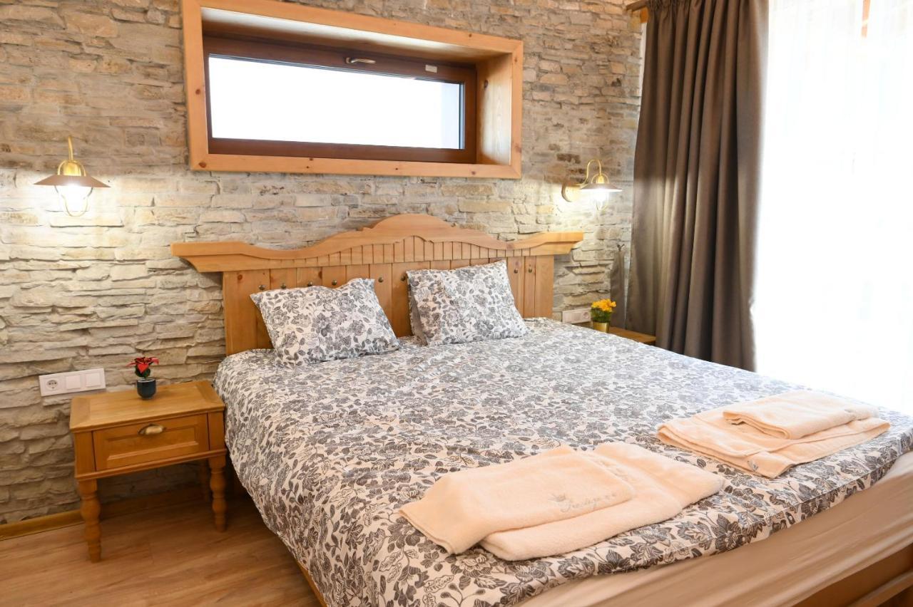 Villa Raphael Near The Pirin Golf Resort Банско Екстериор снимка