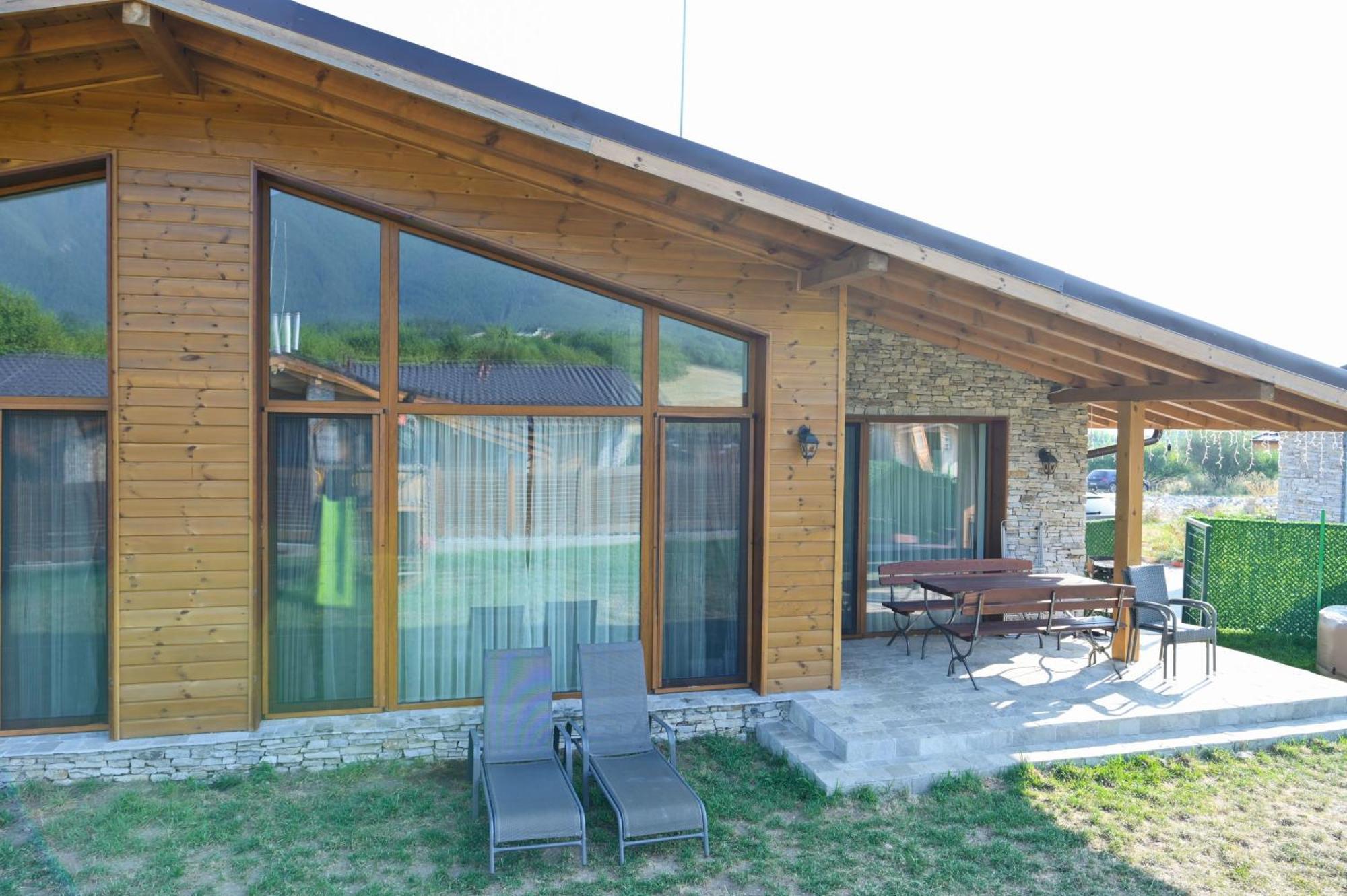 Villa Raphael Near The Pirin Golf Resort Банско Екстериор снимка