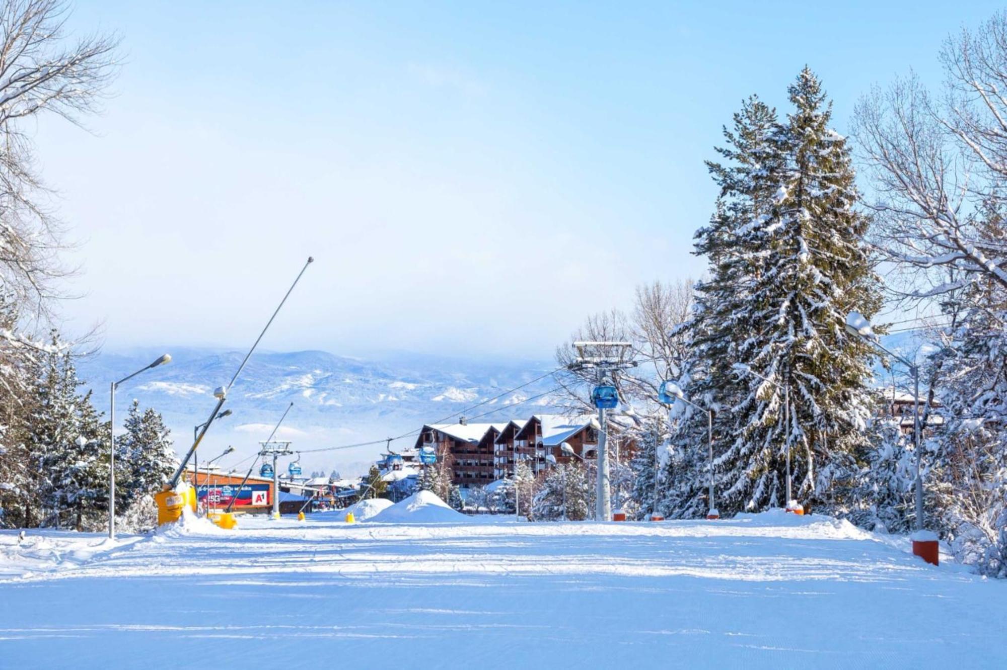 Villa Raphael Near The Pirin Golf Resort Банско Екстериор снимка